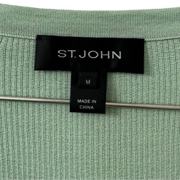 St. John Wool Silk Blend Long Sleeve Cardigan in Green Woman’s Medium - Picture 4 of 4